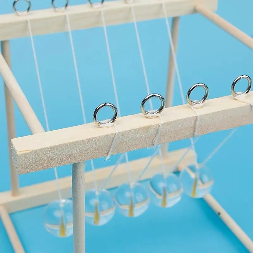 DIY Wooden Newton’s Cradle Pendulum Kit